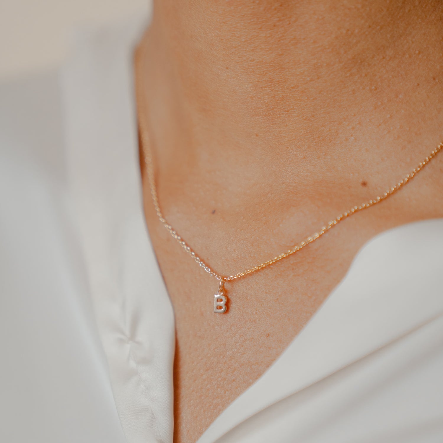 Burren Jewellery 18k gold plate only me B intial fashion pendant necklace