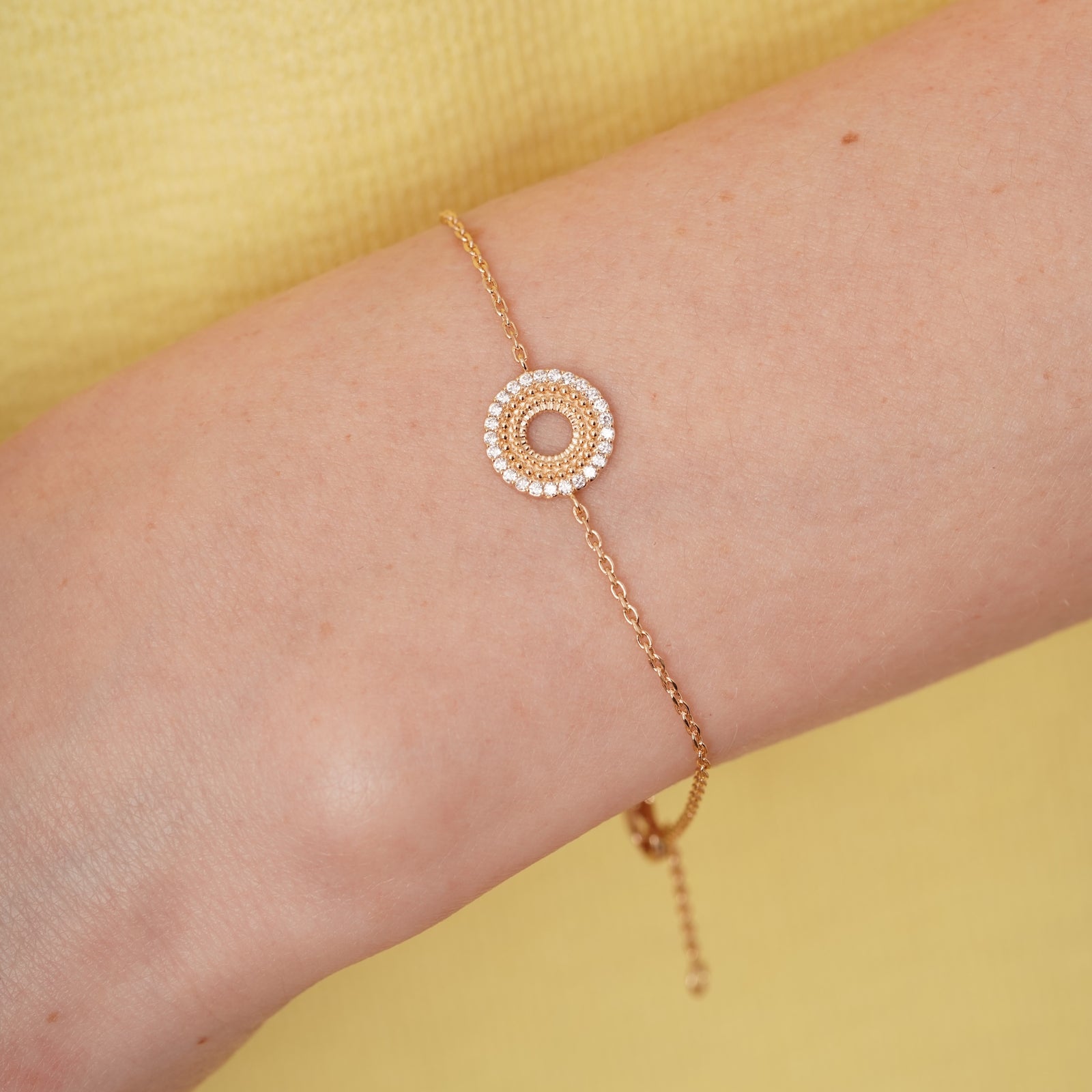 burren jewellery circular bracelet with a outer ring of cz stone detailing 