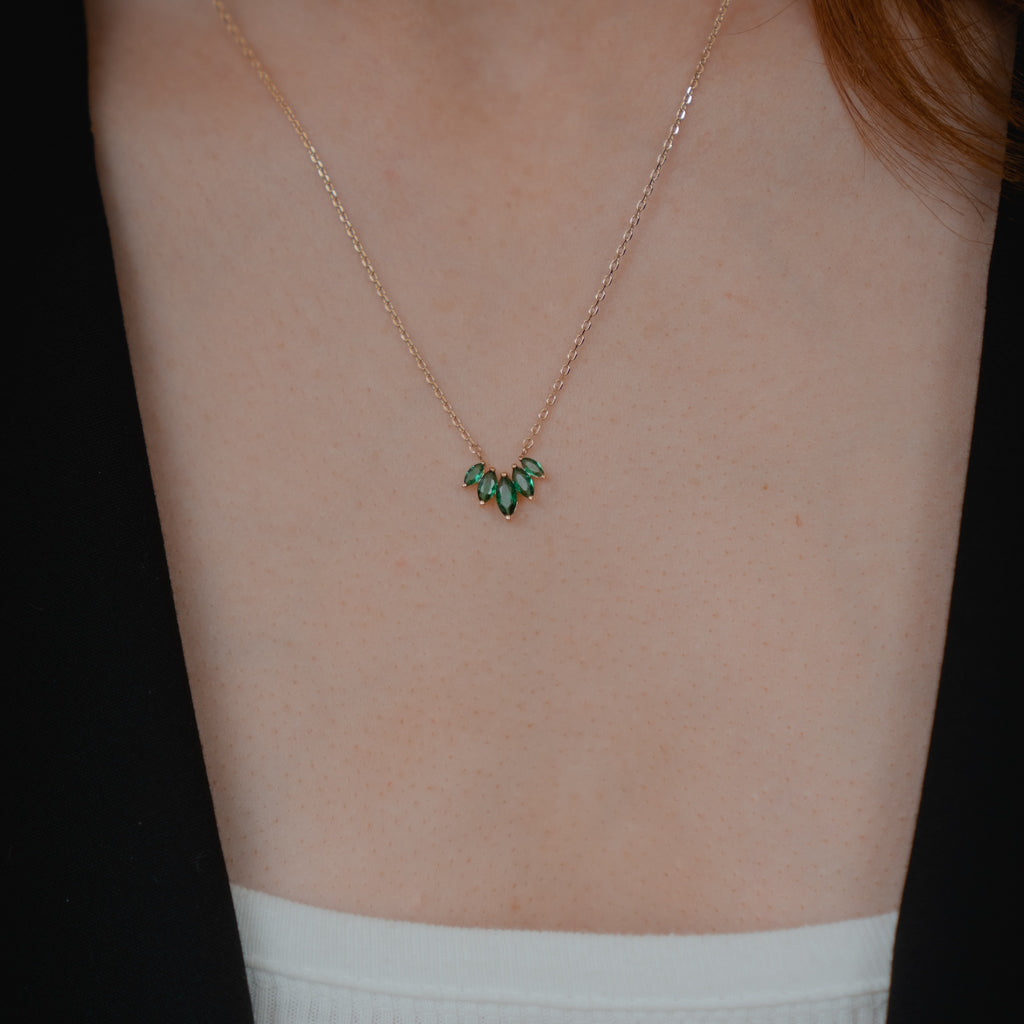 Burren Jewellery 18k gold plate five points to love green necklace model