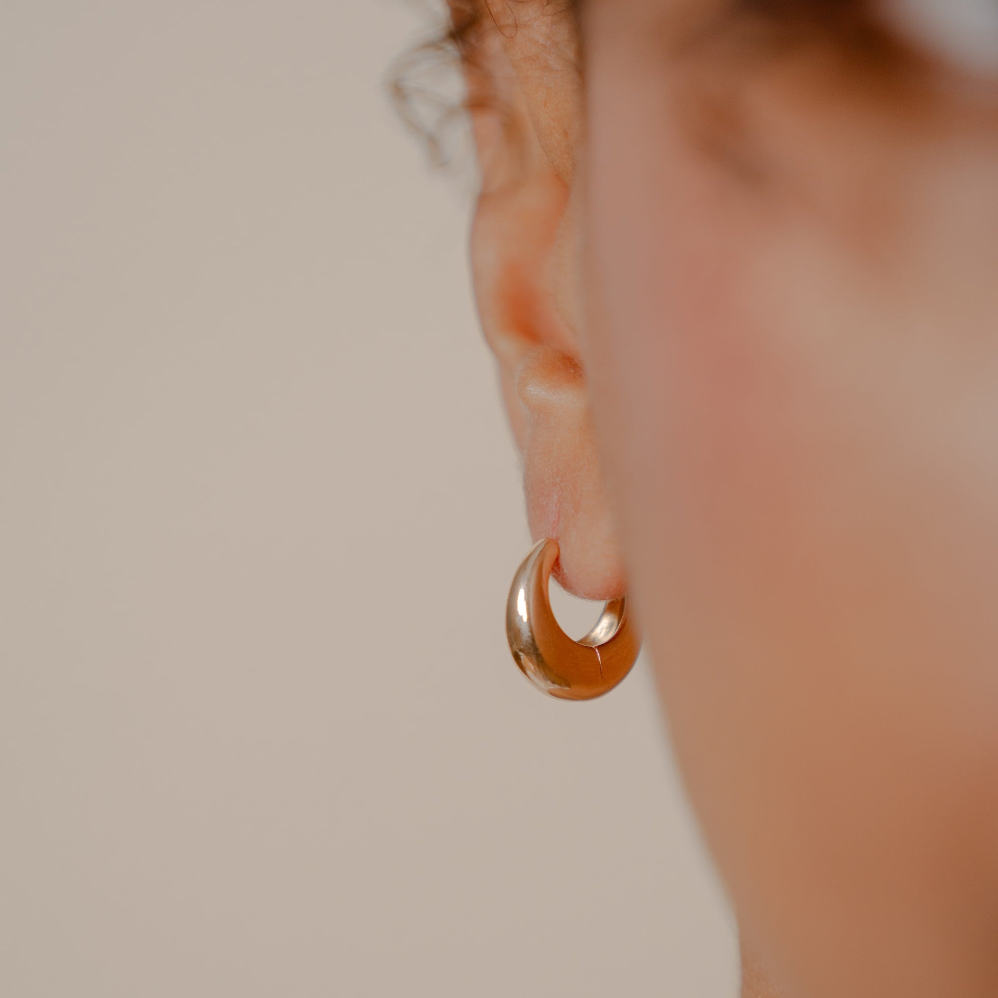 Burren jewellery 18k gold plate red rouge huggie hoop earrings