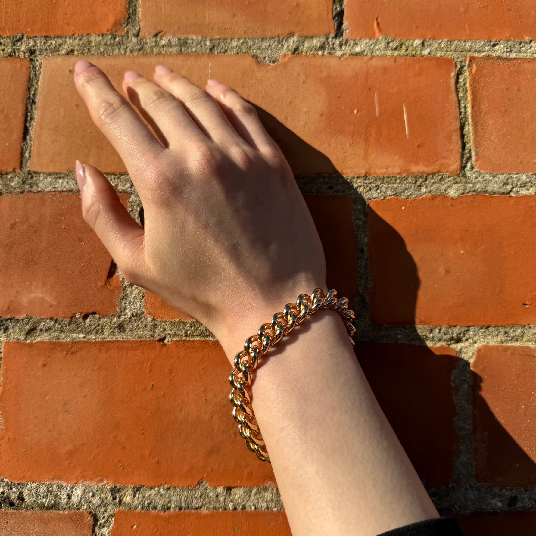 Burren jewellery 18k gold plate statement chunky bracelet wind in your sail chain