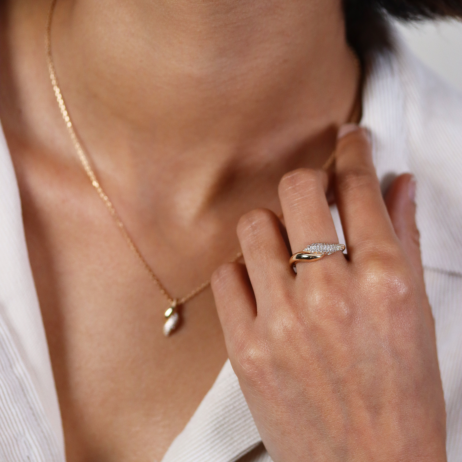 Burren jewellery 18k gold plated classical ring Vanilla Glaze