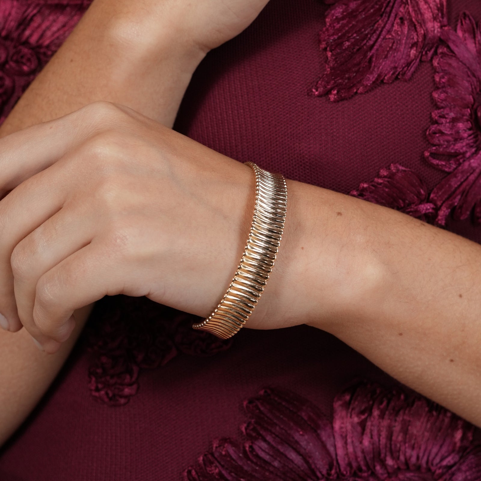 Burren jewellery 18k gold plated curved bangle