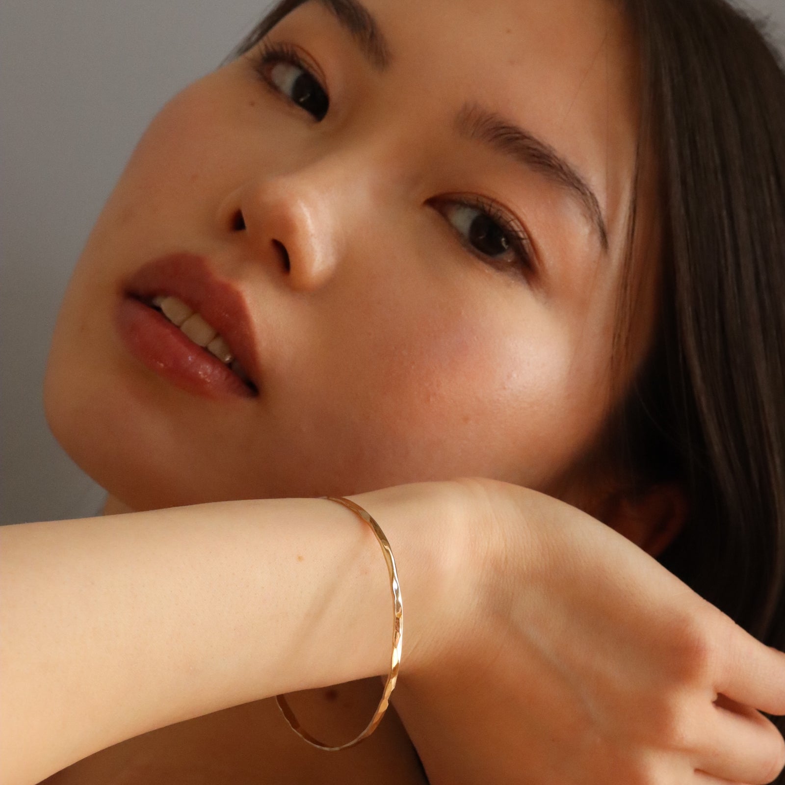 Burren jewellery 18k gold plated stop this train bangle angle