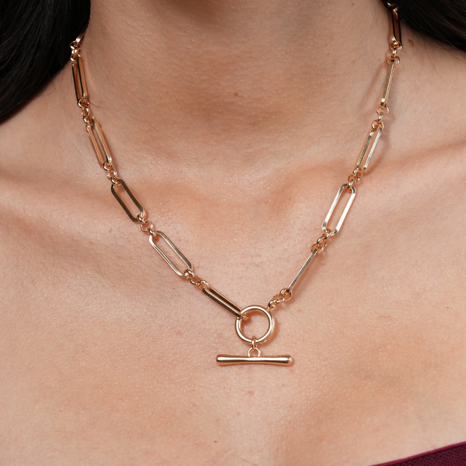 Burren jewellery gold tbar necklace min