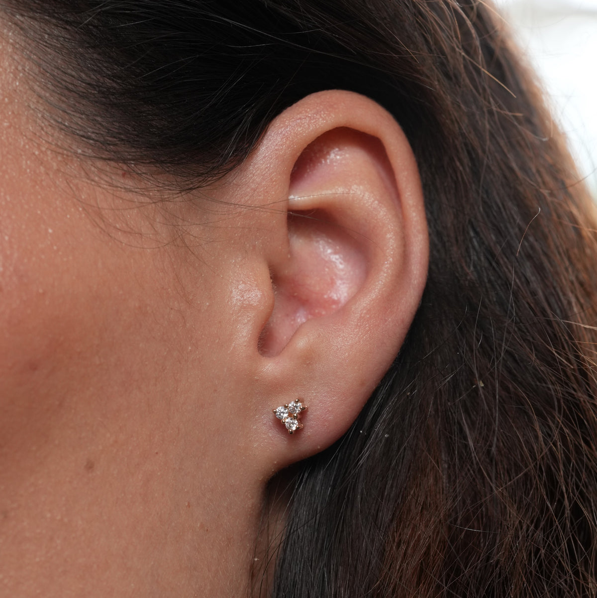 Burren jewellery 18k gold three stone stud earring