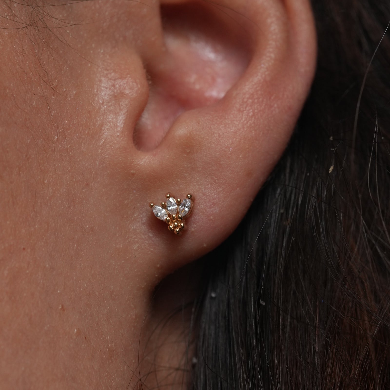 Burren jewellery stud flower earring