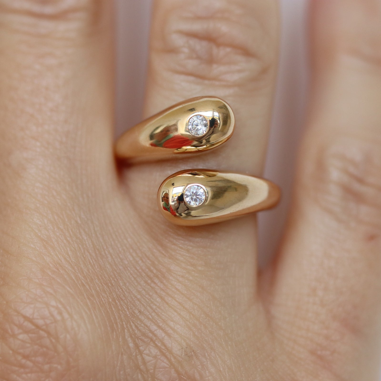 Burrens Jewellery 18k gold plated ring sculpted