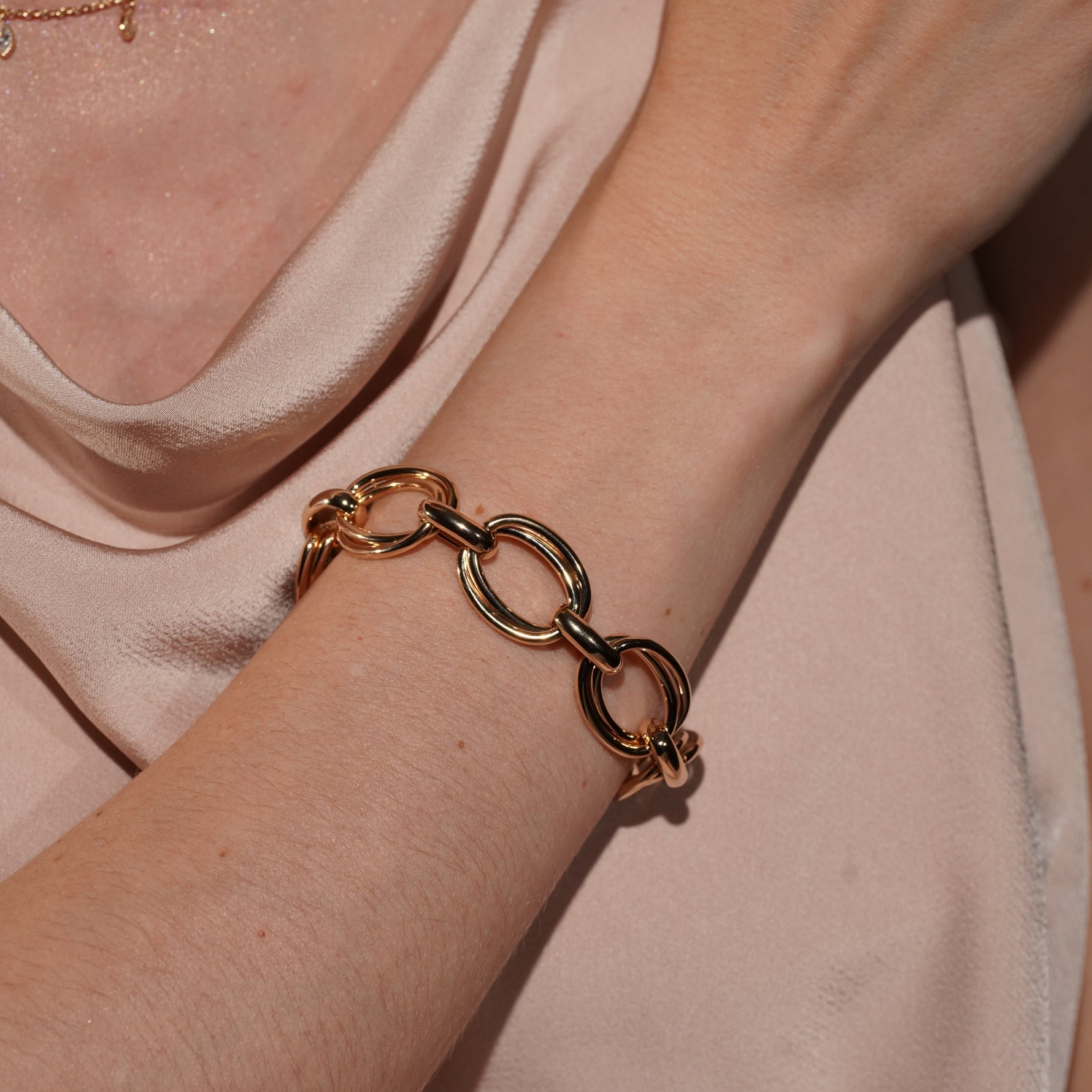 Model Wearing Heavy Heart 18K Gold Plated Statement Chain Bracelet | Burren Jewellery