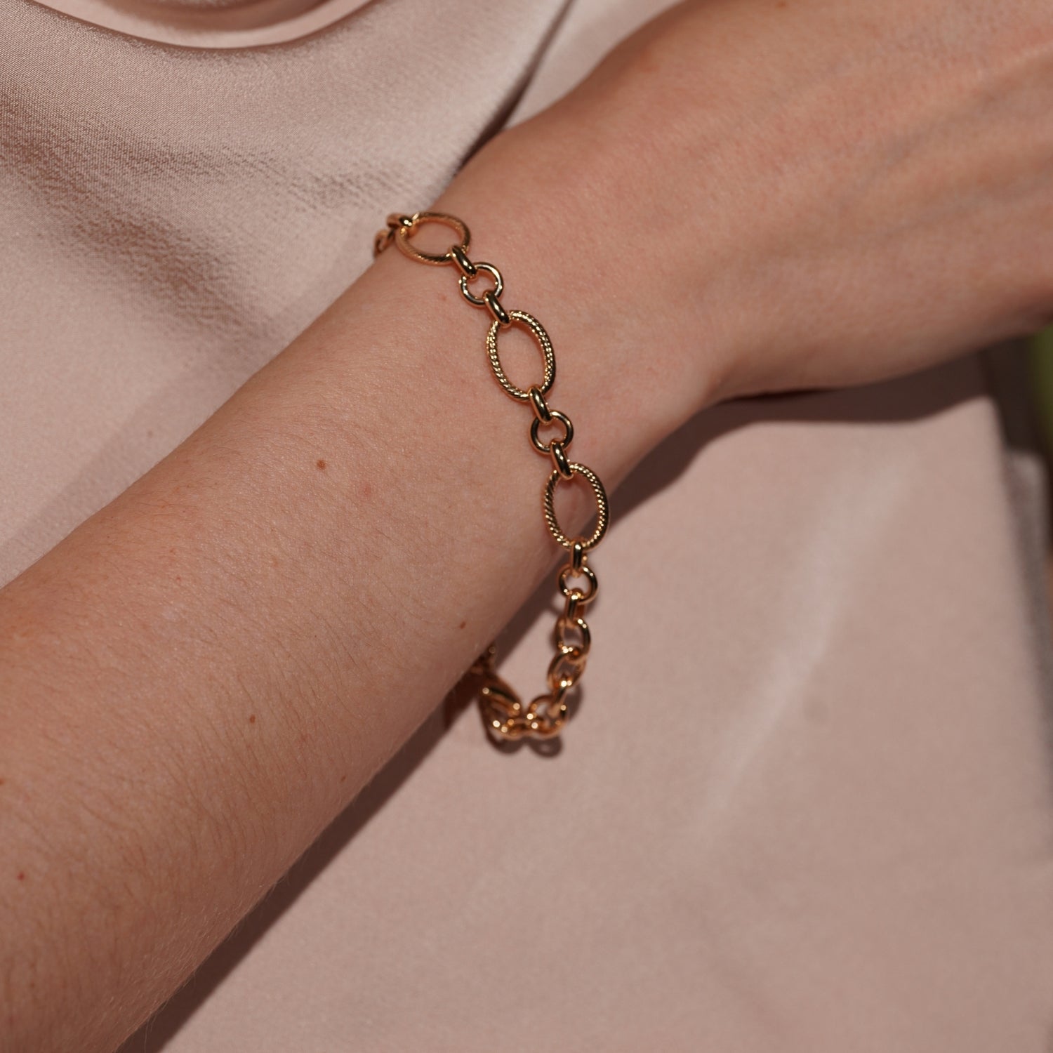 Soul Static Textured Link Bracelet