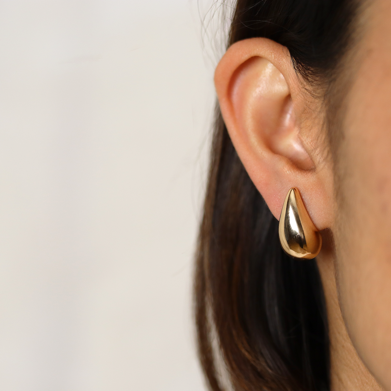 Burren jewellery 18k gold plated Ana earrings medium