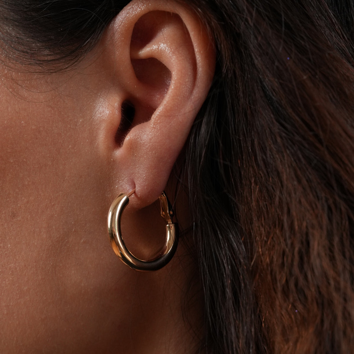 burren jewellery 18k gold plated timeless medium hoop earrings