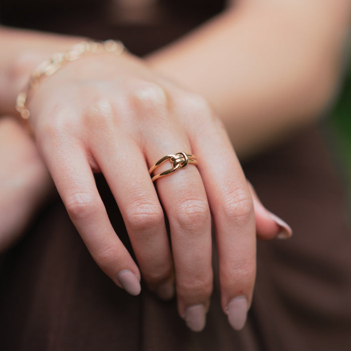 Burren Jewellery 18k gold plated all tied up ring model