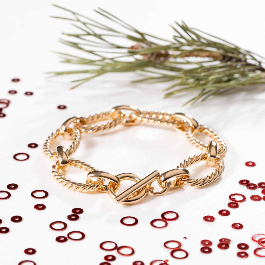 Burren jewellery 18k gold plated Gonna Be A Long Night Bracelet feature